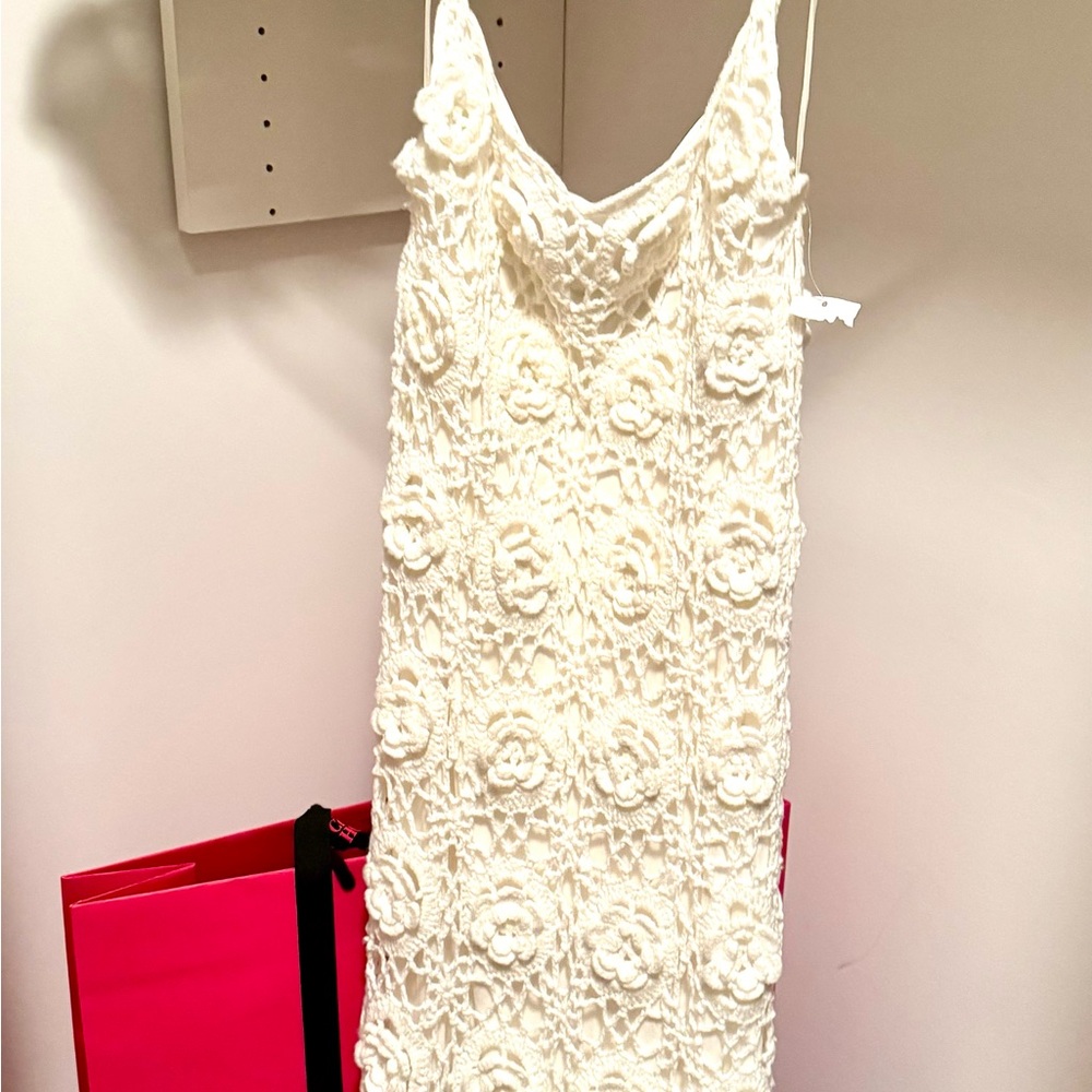 NWT Fore White Floral Knit Dress